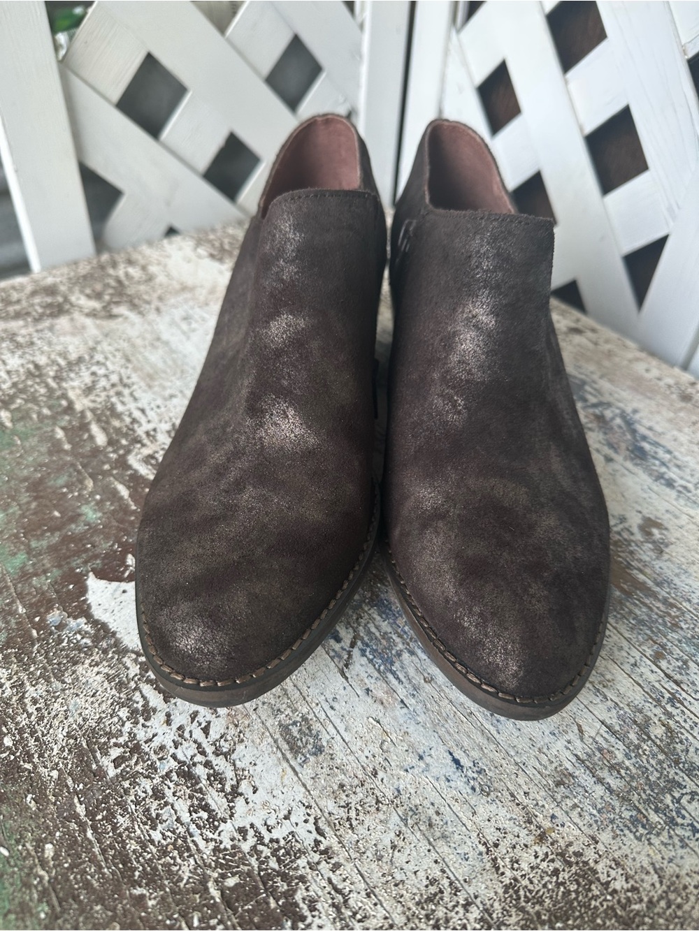 Lucky Brand Brown Suede ankle boots